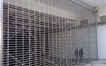 超大型電動(dòng)不銹鋼卷簾門