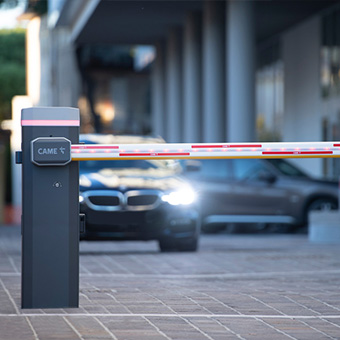 自動(dòng)道閘GGT40AX4