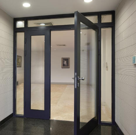 鋼框單元玻璃門