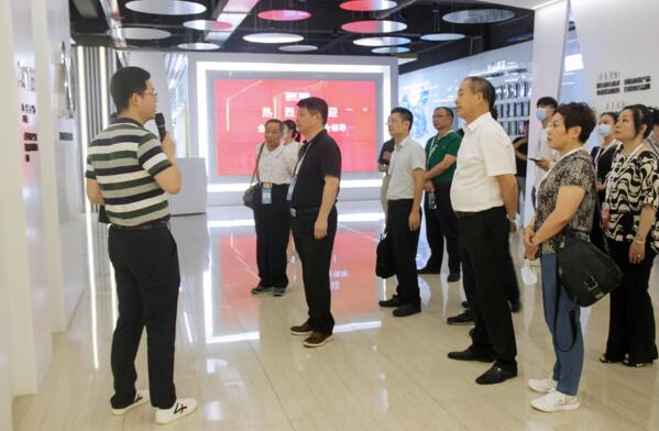 同心聚力，互助共贏——全國13省、市安全防范協(xié)會領(lǐng)導(dǎo)蒞臨百勝智能調(diào)研