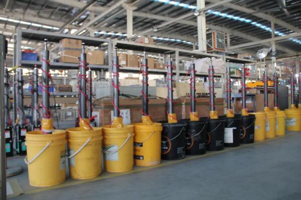 升降柱機(jī)芯需要經(jīng)過24小時(shí)防水測試