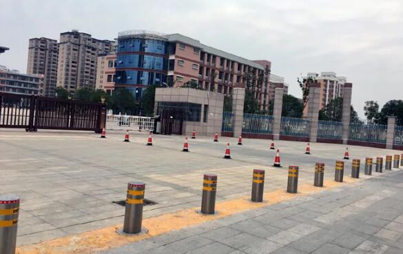 百勝36V直流無刷升降地柱校園安全守護神