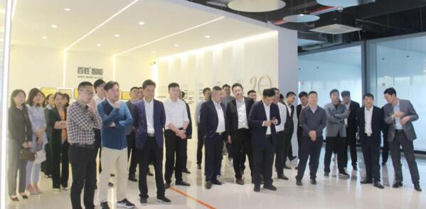熱烈歡迎江西省委、省青年企業(yè)家協(xié)會嘉賓蒞臨百勝智能參觀指導