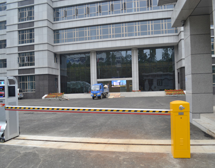 直桿道閘（擋車器）