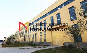 襄陽(yáng)金鷹軌道車輛有限公司垂直提升門案例