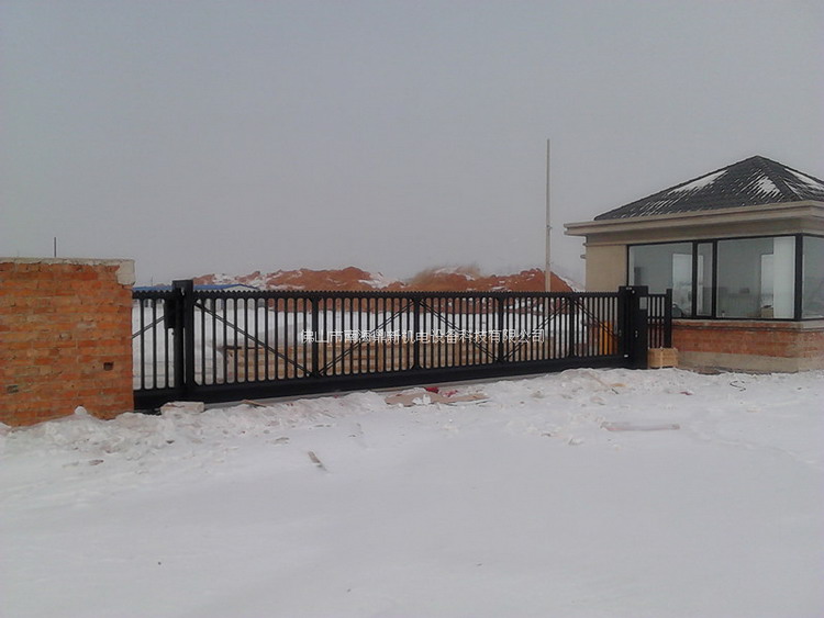 南北德信懸浮門順利進(jìn)駐嘉滿（營口）化工有限公司