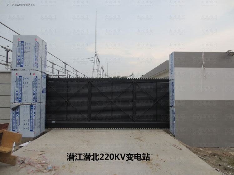 潛江潛北220kv變電站智能無軌懸浮門案例 - 中出網(wǎng)-智能出入口與停車充電門戶