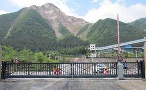 承德市承德縣黃杖子承剛正橋礦業(yè)有限公司無軌懸浮門工程案例