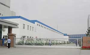 新疆新特新能建材有限公司智能無軌懸浮門工程案例 - 中出網(wǎng)-智能出入口與停車充電門戶