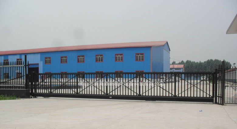 河北唐山豐潤(rùn)區(qū)機(jī)械廠智能無軌懸浮門工程案例 - 中出網(wǎng)-智能出入口與停車充電門戶