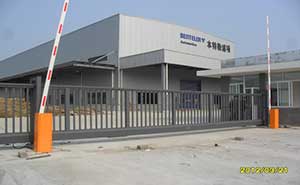 蕪湖本特勒浦項(xiàng)智能無(wú)軌懸浮門(mén)工程案例 - 中出網(wǎng)-智能出入口與停車(chē)充電門(mén)戶