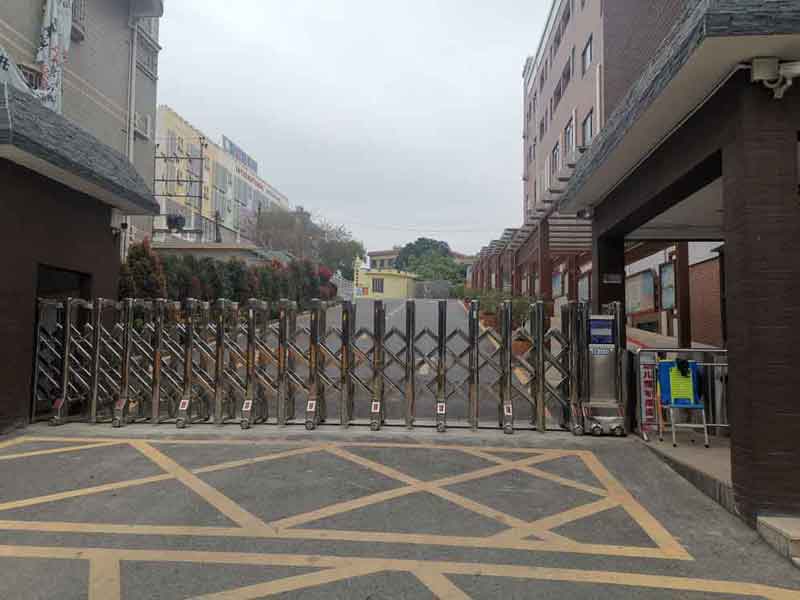 （雄鷹）東莞市清溪大立學校 - 中出網-智能出入口與停車充電門戶