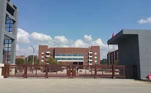 貴航高級(jí)技工學(xué)校-(24)智能安全伸縮平移門工程案例