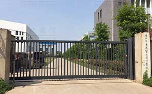 江蘇泰州市靖江市無畏警用設備有限公司安寶T智能安全平移門工程案例