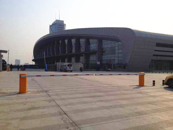 濟(jì)南商河汽車總站停車場系統(tǒng)工程案例 - 中出網(wǎng)-智能出入口與停車充電門戶