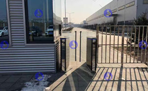 日照派沃泰工廠通道閘案例 - 中出網(wǎng)-智能出入口與停車充電門戶