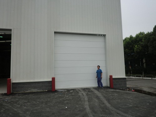 襄陽(yáng)東風(fēng)二汽工業(yè)門(mén)工程 - 中出網(wǎng)-智能出入口與停車(chē)充電門(mén)戶(hù)