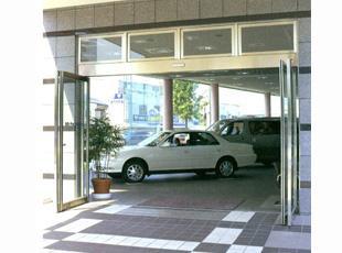 自動平開折疊感應門