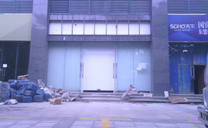 商鋪電動(dòng)鋁合金卷簾門(mén)案例