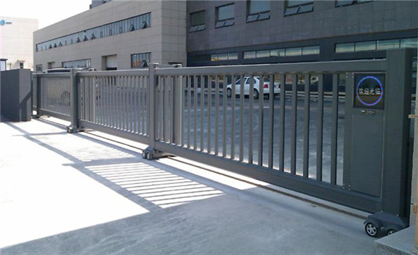 工業(yè)直線(xiàn)門(mén)