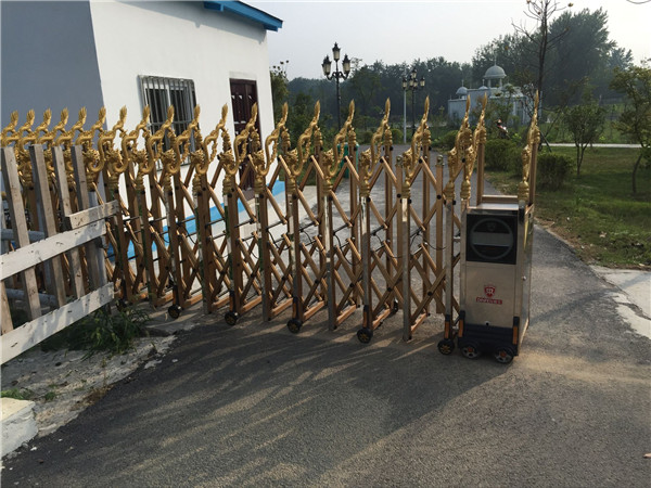 皇爵愛丁堡婚紗攝影基地伸縮門案例 - 中出網(wǎng)-智能出入口與停車充電門戶