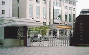 商丘民政局電動(dòng)伸縮門案例