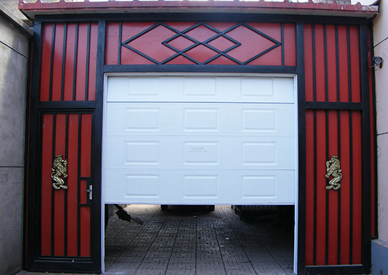 自動(dòng)車庫門