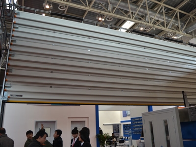 較大工業(yè)提升門(mén)