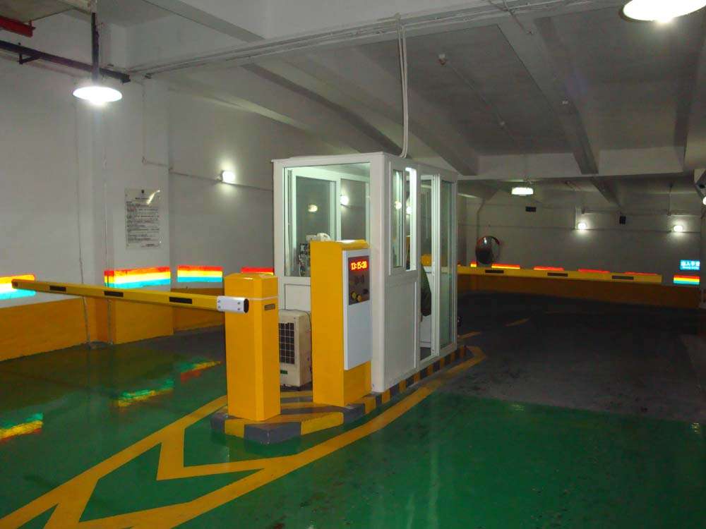 停車(chē)場(chǎng)道閘
