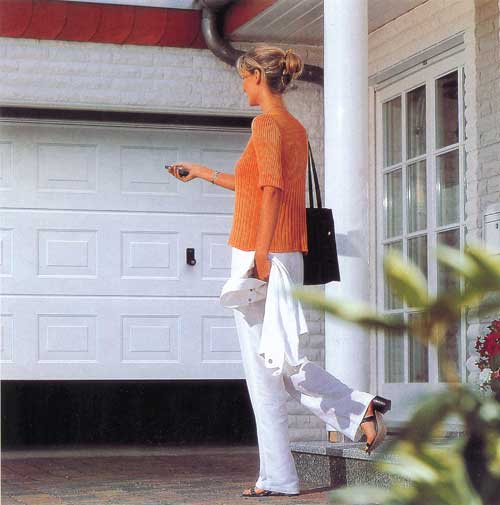 車庫(kù)翻板門(mén)