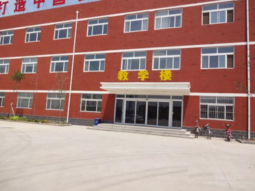 山東廣域科技教學樓自動門案例 - 中出網(wǎng)-智能出入口與停車充電門戶