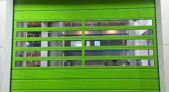 工業(yè)滑升門(mén)