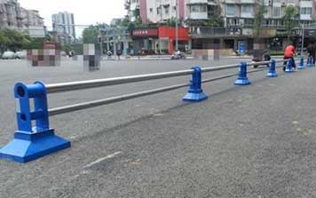 鋅鋼護欄 - 道路交通隔離護欄