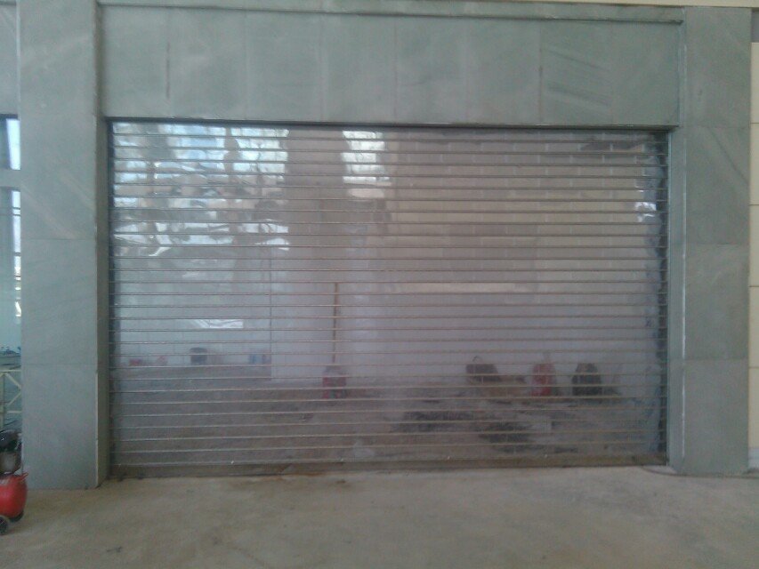 蘭州中川機(jī)場水晶門案例 - 中出網(wǎng)-智能出入口與停車充電門戶