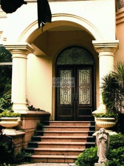 鐵藝進(jìn)戶(hù)門(mén)