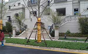 常州萬(wàn)方集團(tuán)護(hù)欄案例 - 中出網(wǎng)-智能出入口與停車(chē)充電門(mén)戶