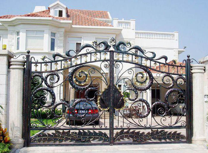 順德碧桂花園鐵藝大門(mén)案例 - 中出網(wǎng)-智能出入口與停車(chē)充電門(mén)戶