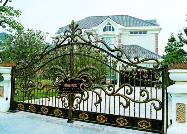 豪華別墅大門(mén)