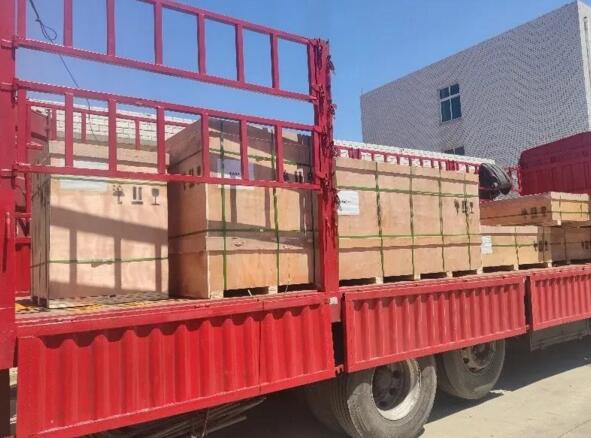 卓奧世鵬，必將會乘風破浪，揚帆遠航