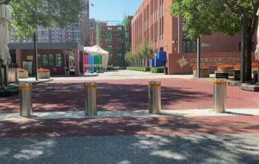 卓奧世鵬海淀第二實驗小學升降柱項目成功交付！