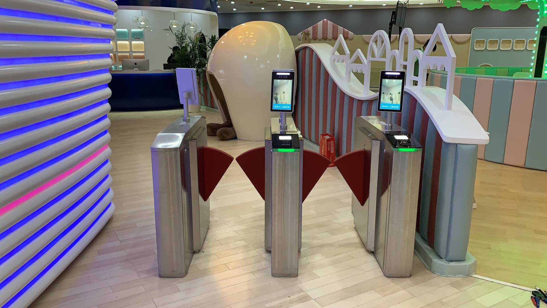 游樂園檢票閘機(jī)