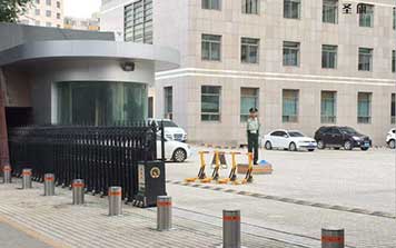 升降柱 - 不銹鋼電加熱升降樁