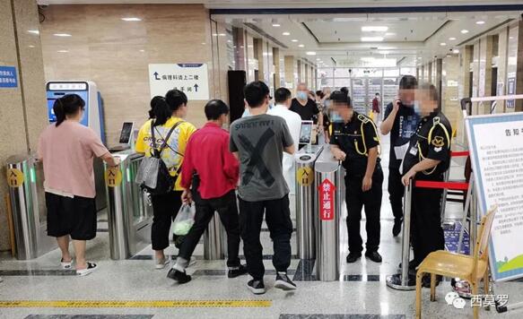 西莫羅人臉識別擺閘，讓浙江省腫瘤醫(yī)院管控人行更輕松