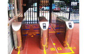 深圳實(shí)驗(yàn)幼兒院通道閘案例