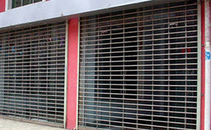 不銹鋼卷簾門 - 電動不銹鋼通花卷閘門