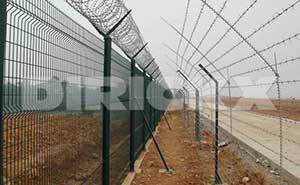 成都雙流國(guó)際機(jī)場(chǎng)護(hù)欄案例