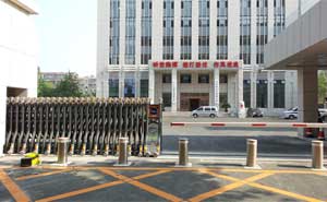 大連武警邊防總隊路柱案例 - 中出網-智能出入口與停車充電門戶