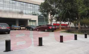 南京紫金農(nóng)商銀行升降柱案例 - 中出網(wǎng)-智能出入口與停車充電門戶