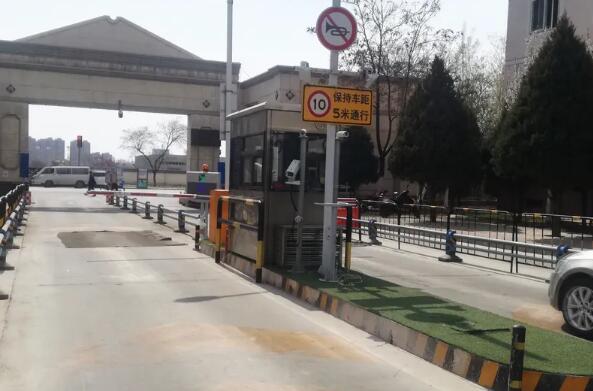 德亞ETC+車(chē)牌識(shí)別雙識(shí)別系統(tǒng)助力銀川燕鴿湖實(shí)現(xiàn)高效率通行