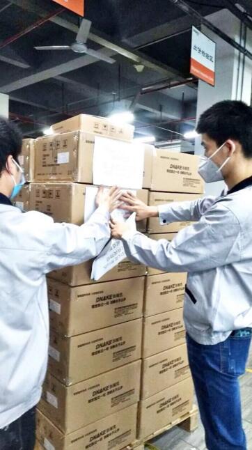 狄耐克支援雷神山醫(yī)院醫(yī)療物資集結